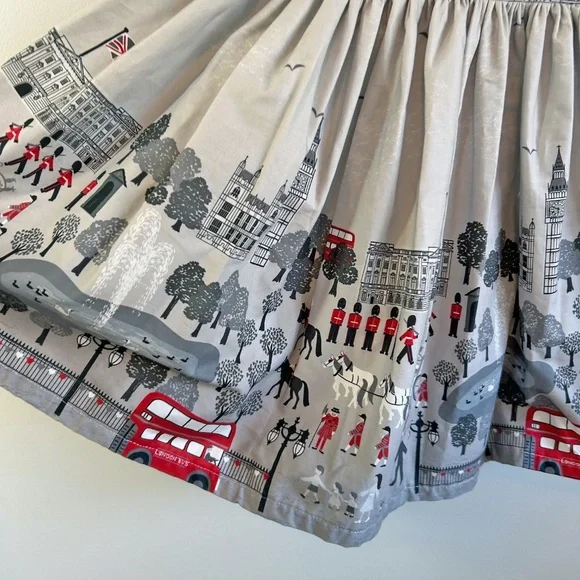 Handmade one of a kind girl's smocked dress, London Print - Picture 3 of 12